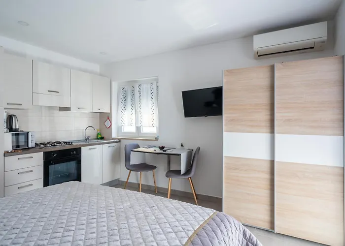 Апартаменты Istra *